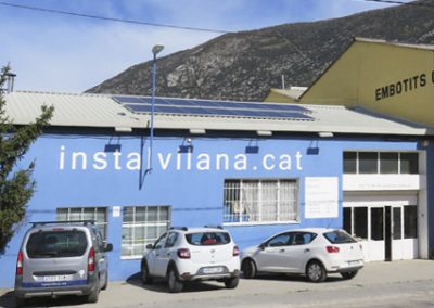 Projecte instal·lació fotovoltaica per autoconsum amb bateries, aula de formació i exposició