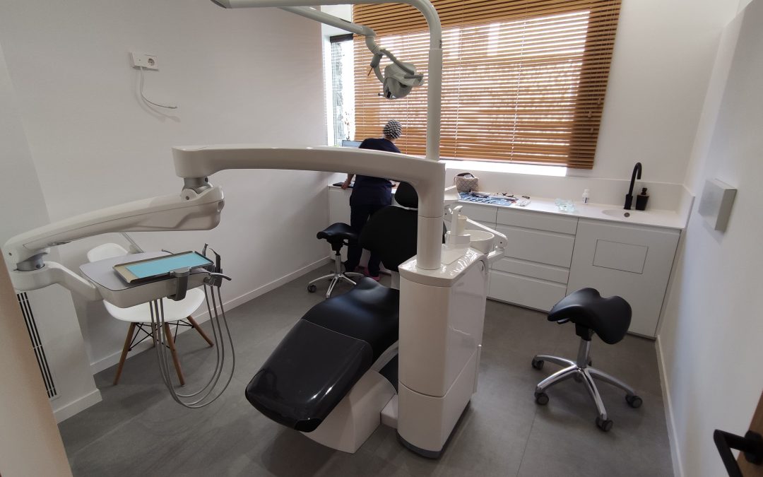 Creació Clínica Dental: “Tàndem Espai Dental”